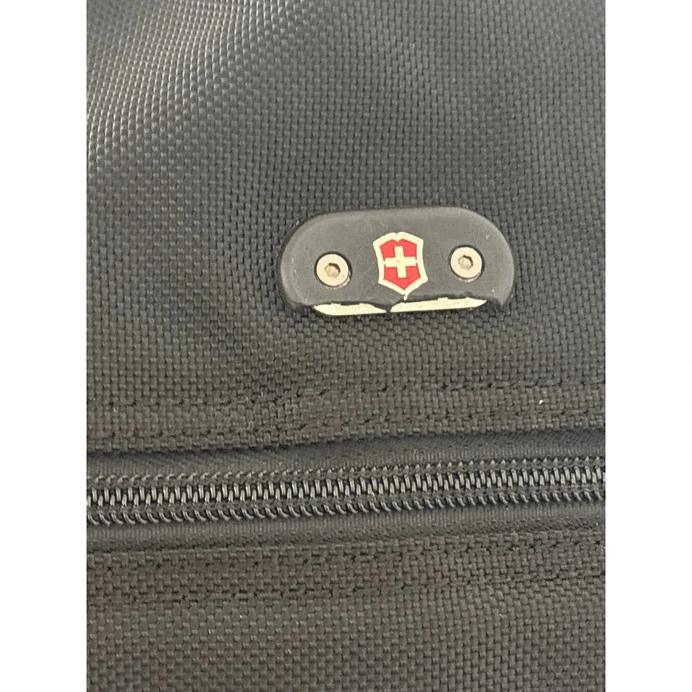 Victorinox swiss army